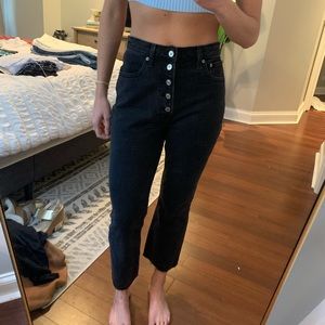NWOT Abercrombie Ultra High Rise Cropped Flare